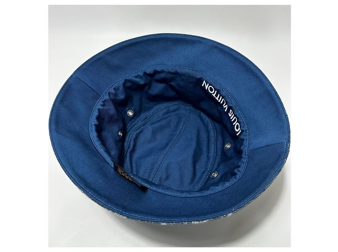 Louis Vuitton Cappello Bucket Monogram Essential Multicolore - vista 7