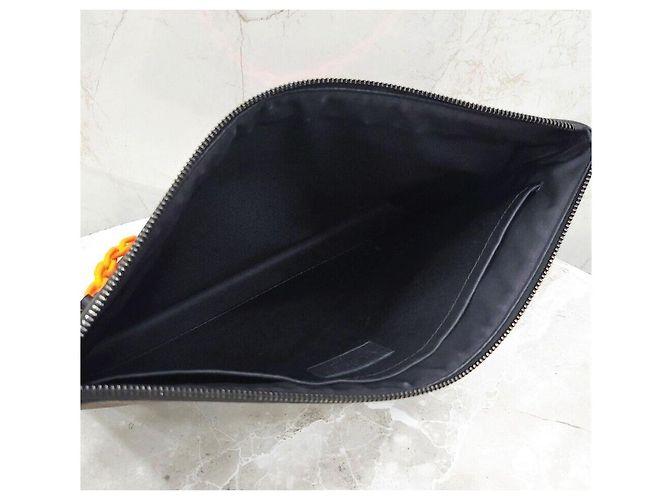 Louis Vuitton Pochette à chaîne Monogram Édition Limitée Virgil Abloh - vista 5