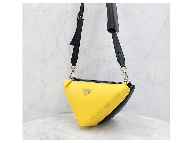Prada Borsa a tracolla in pelle Vitello Triangle Saffiano Argento - vista 2