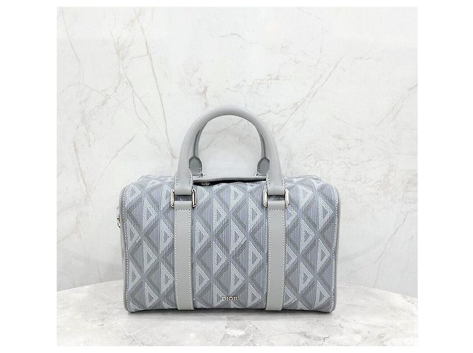 Dior Sac Ringo CD Diamond Canvas Messenger Bag - vue 4