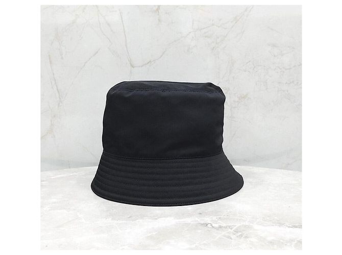 Prada Nylon-Bucket-Hat mit Dreieckslogo Schwarz - Ansicht 3