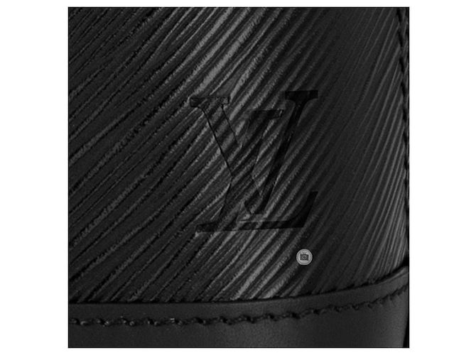 Louis Vuitton Sac à dos Alma Epi Noir - vue 7