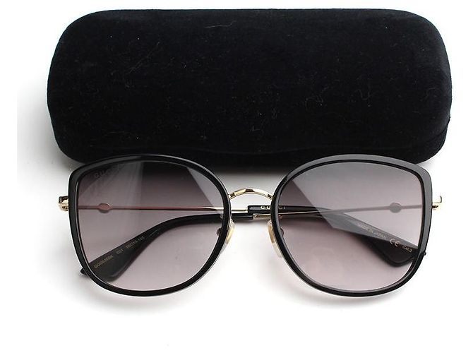 Gucci Schwarze Sonnenbrille mit flachem Goldton-Gestell - Ansicht 5