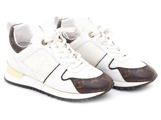 Louis Vuitton Sneaker Monogram Runaway da donna Bianco - vista 3