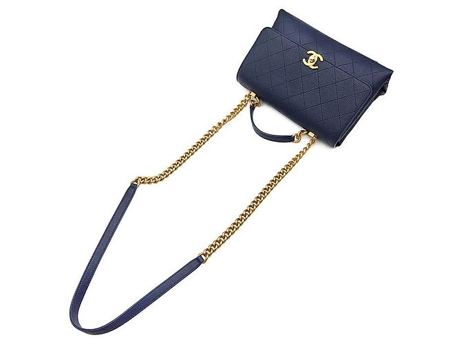 Chanel Borsa con patta e manico superiore in caviar Nero - vista 4
