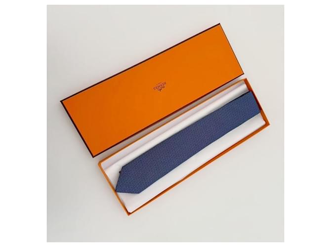 Hermès Cravatta in seta geometrica blu marine - vista 9