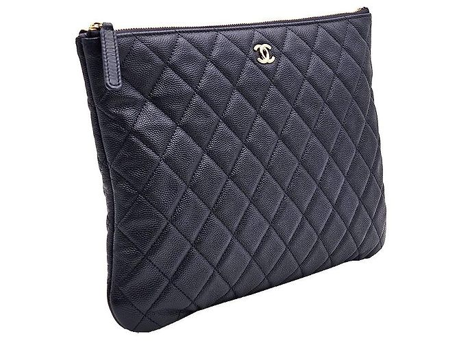 Chanel Clutch Classic New Medium Navy Caviar Gold Blu - vista 4