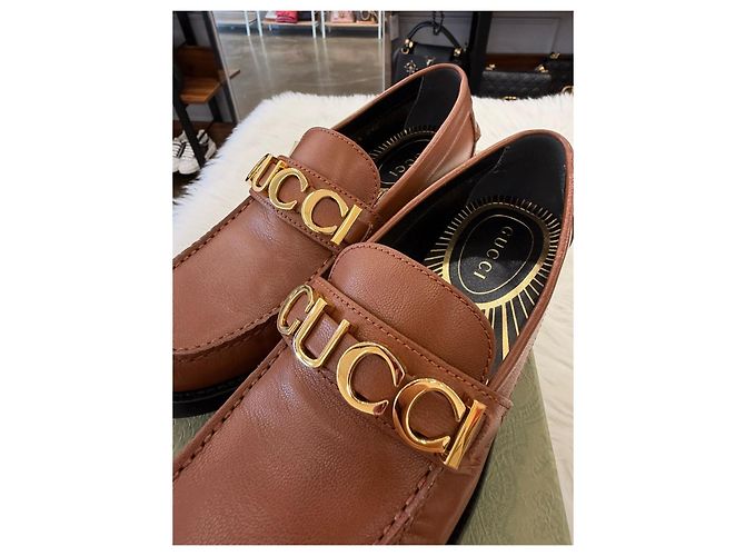 Gucci Mocassini da donna con logo metallico Marrone - vista 7