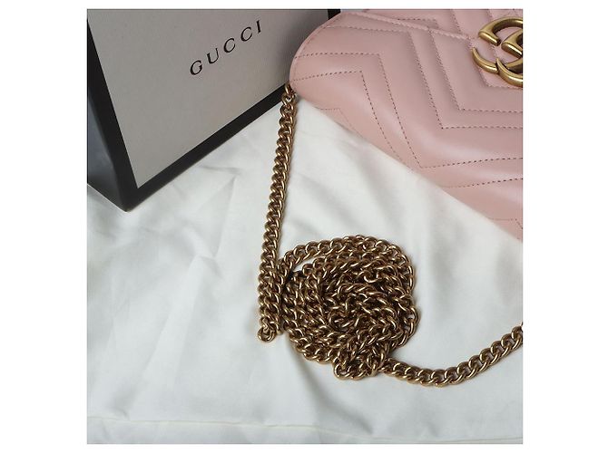 Gucci Borsa a tracolla mini GG Marmont trapuntata Rosa - vista 9