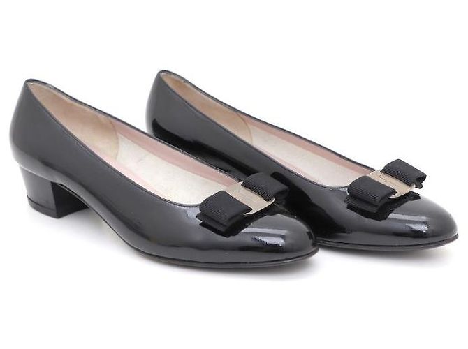 Salvatore Ferragamo Scarpe da donna in pelle lucida con logo Bar Nero - vista 3
