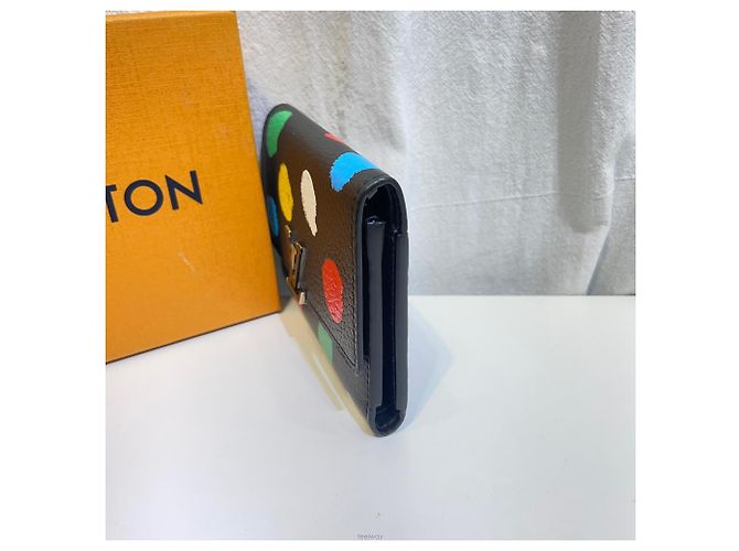 Louis Vuitton LV YK Capucines Compact Wallet Mehrfarben - Ansicht 3