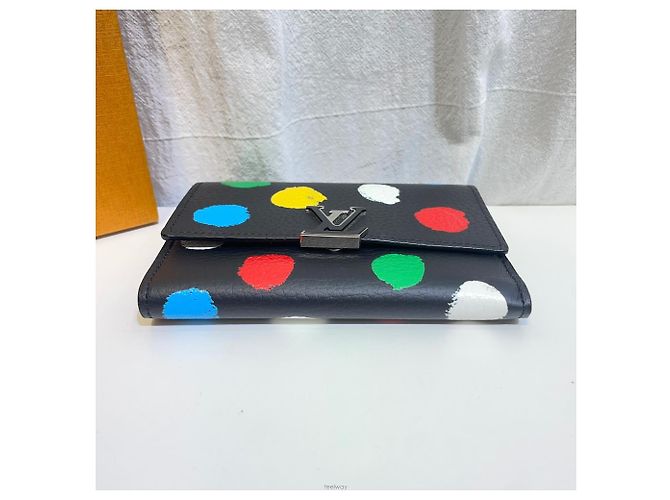 Louis Vuitton LV YK Capucines Compact Wallet Mehrfarben - Ansicht 7