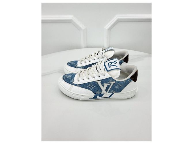 Louis Vuitton Sneakers Charlie in denim Argento - vista 5