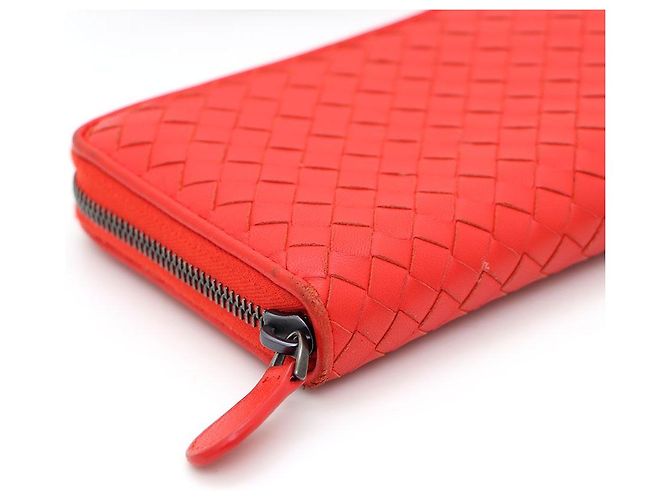 Bottega Veneta Cartera Larga Intrecciato Roja - vista 5