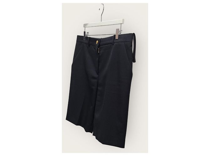 Louis Vuitton Shorts casuales LV con botones de oro negro - vista 2