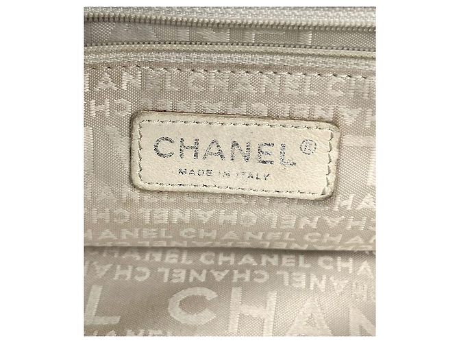 Chanel Borsa a tracolla White Perforated Big CC Flap Bianco - vista 7