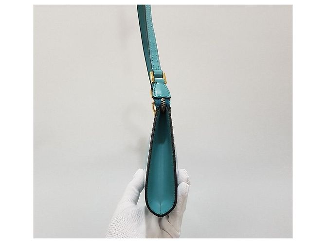 Salvatore Ferragamo Mini borsa a tracolla Gancini - vista 4