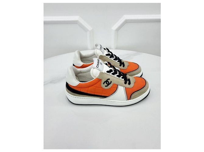 Chanel Sneakers in scamosciato e pelle di vitello Argento - vista 4