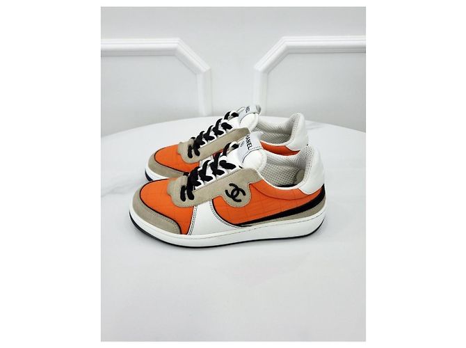 Chanel Sneakers in scamosciato e pelle di vitello Argento - vista 5