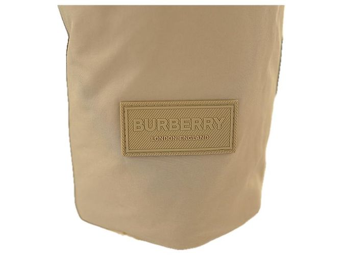 Burberry Casaco longo acolchoado com enchimento de penas e capuz removível Bege Marrom - vista 19