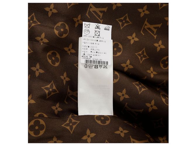 Louis Vuitton Black Wool Leather Insert A-Line Coat - view 10