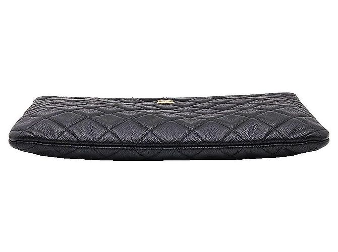 Chanel Clutch Classic New Medium in Caviar Nero e Oro - vista 6