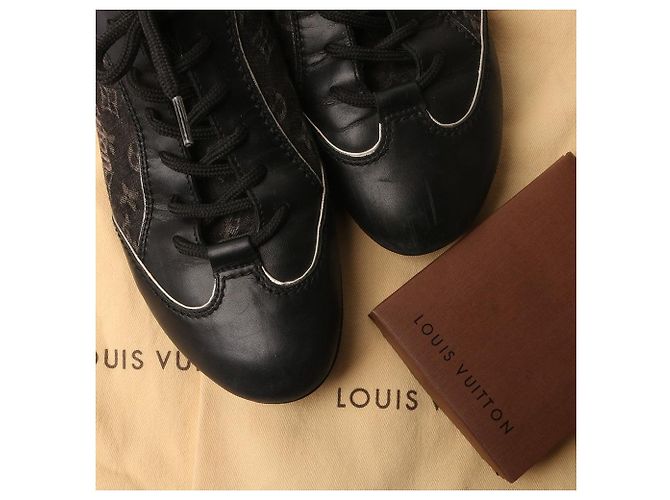 Louis Vuitton Sneaker in denim monogrammato da donna Nero - vista 5