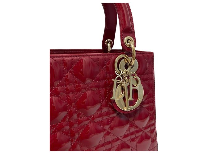Dior Borsa Tote Media e Borsa a Spalla in Vernice Rosso Ciliegia - vista 4