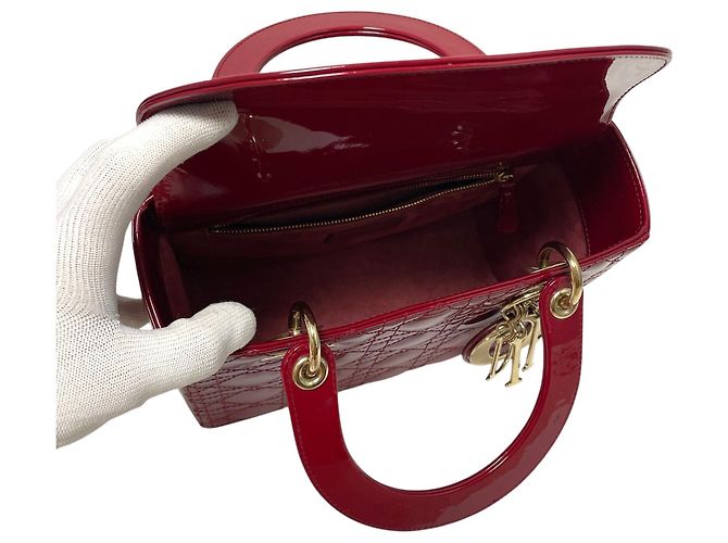 Dior Borsa Tote Media e Borsa a Spalla in Vernice Rosso Ciliegia - vista 5