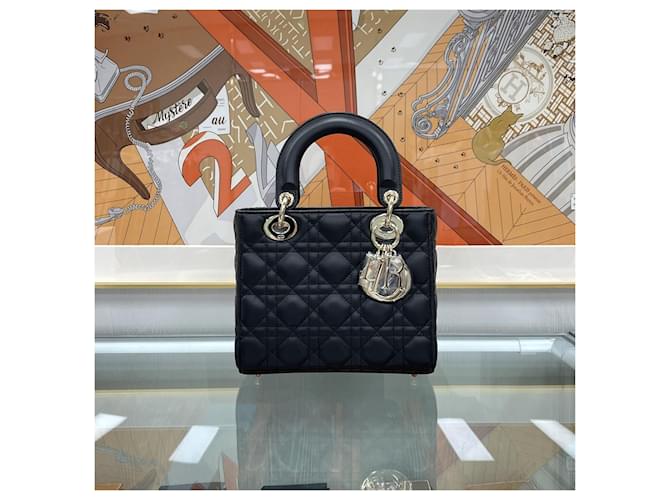 Lady Dior Small Nero con Hardware Oro - vista 3