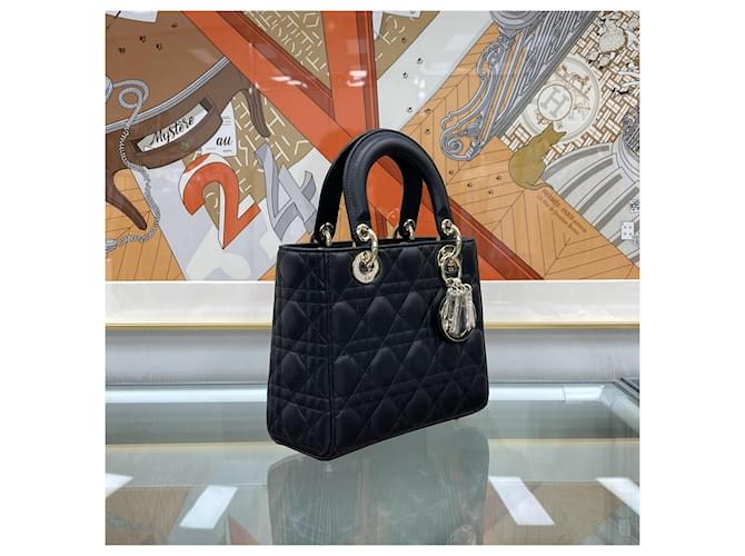 Lady Dior Small Nero con Hardware Oro - vista 6