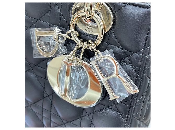 Lady Dior Small Nero con Hardware Oro - vista 9