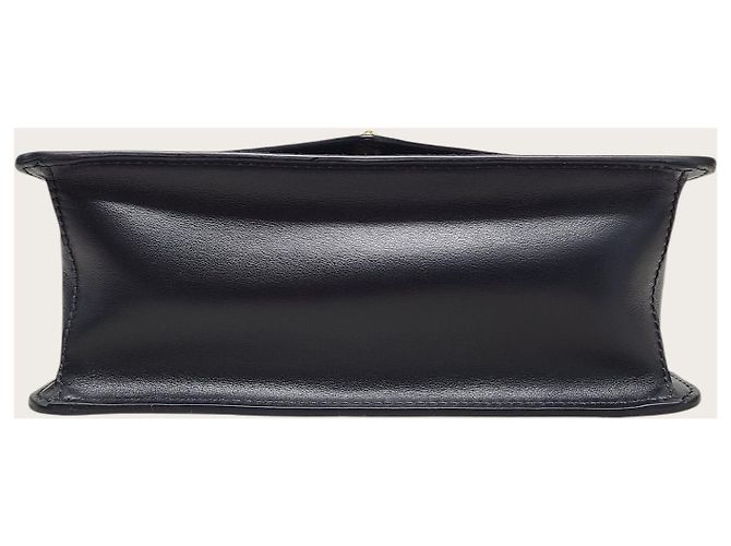Prada Borsa a tracolla a bustina con catena e logo triangle in Saffiano nero - vista 6