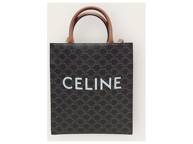 Céline Cabas Vertical Triomphe Canvas Small Marron - vue 2