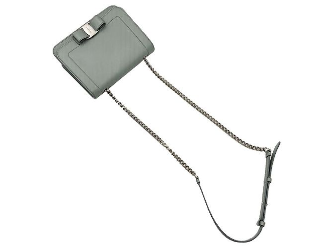 Salvatore Ferragamo Borsa a tracolla con catena, patta e fiocco Vara grigio Ferragamo Marrone - vista 6
