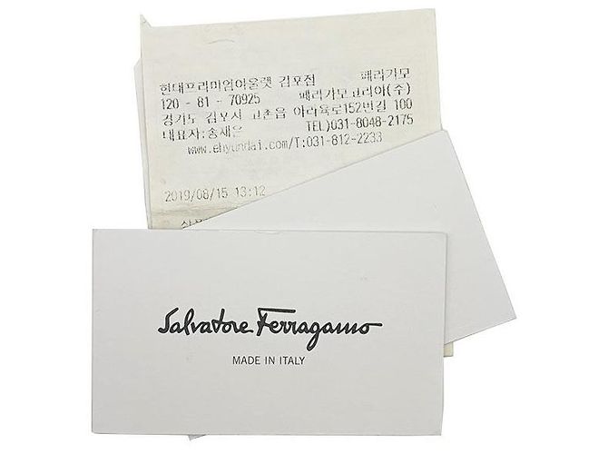 Salvatore Ferragamo Borsa a tracolla con catena, patta e fiocco Vara grigio Ferragamo Marrone - vista 9