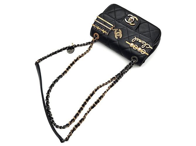 Borsa a tracolla con catena e decorazione charm Chanel Nero - vista 4
