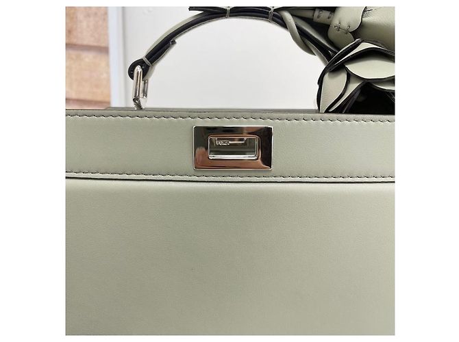 Fendi Mini Tote e Borsa a Spalla Peekaboo con Manico Superiore Verde - vista 4