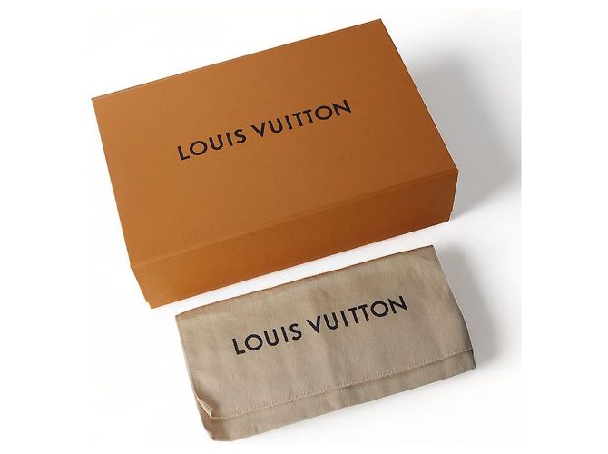 Louis Vuitton Monogram Bumbag Dolphin BB Chain Belt Bag Hip Pack Mehrfarben - Ansicht 8