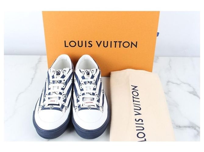 Louis Vuitton Sneakers Monogram Stella Navy Blu - vista 2