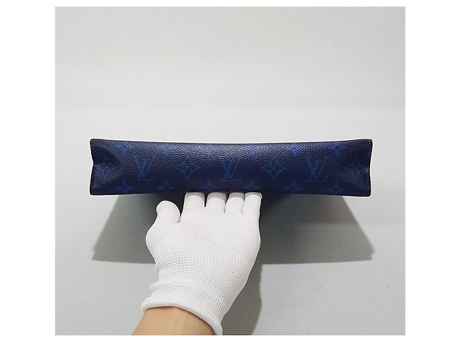 Louis Vuitton Pochette Voyage MM Clutch Blu - vista 6