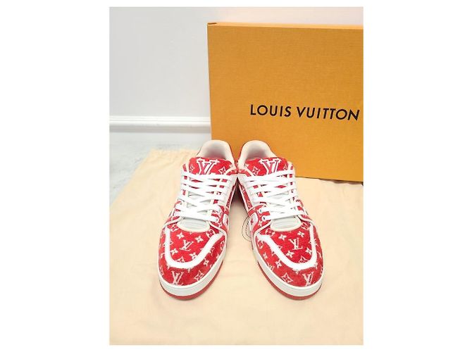 Louis Vuitton Sneakers Red Monogram Velvet Trainer Rosso - vista 7
