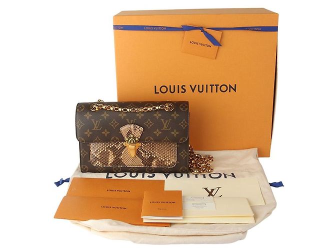 Louis Vuitton Monogramm Python Victorine Crossbody-Tasche mit Goldkette Mehrfarben - Ansicht 8