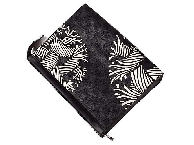 Louis Vuitton Pochette Voyage Damier Graphite Nero - vista 3