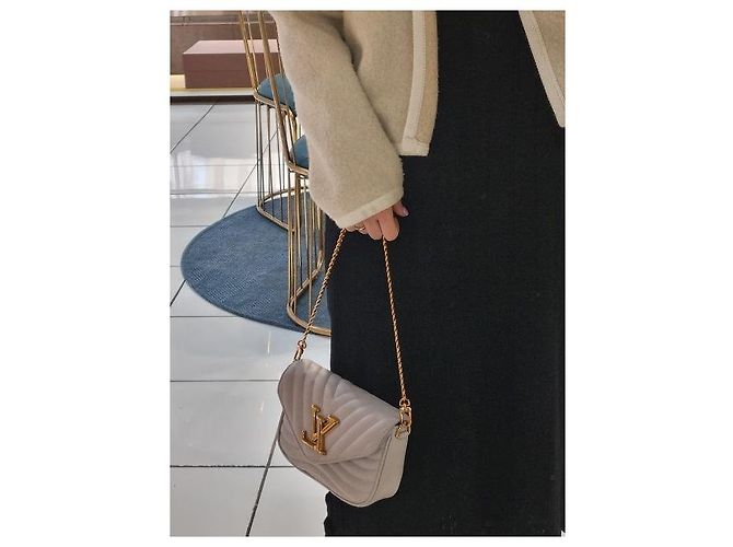 Louis Vuitton Borsa a tracolla multi pochette New Wave Crossbody Multicolore - vista 28