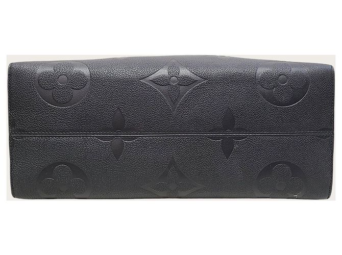 Louis Vuitton Borsa Tote Onthego in monogramma Empreinte nero - vista 7