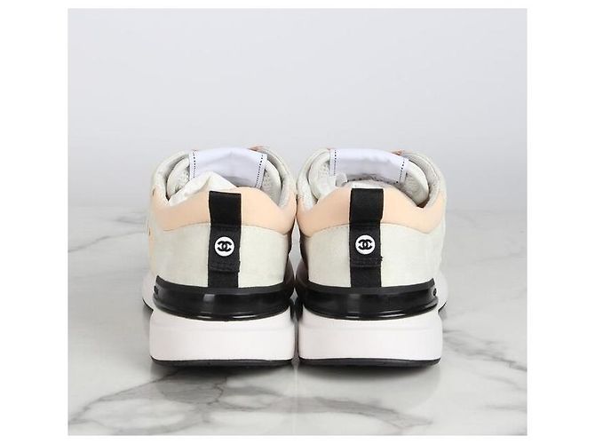 Chanel Baskets en daim style tennis rose - vue 6