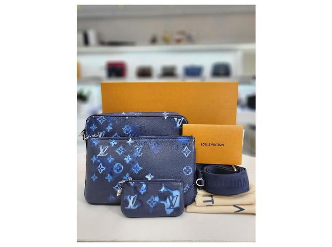 Louis Vuitton Borsa a tracolla Messenger Water Trio Blu - vista 10