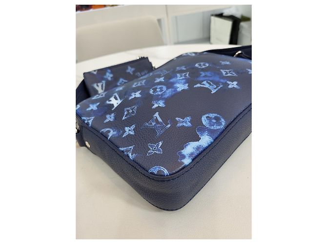 Louis Vuitton Borsa a tracolla Messenger Water Trio Blu - vista 19