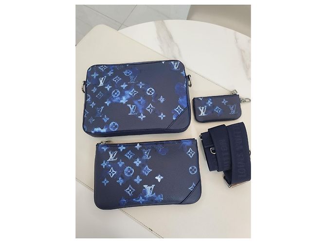 Louis Vuitton Borsa a tracolla Messenger Water Trio Blu - vista 20